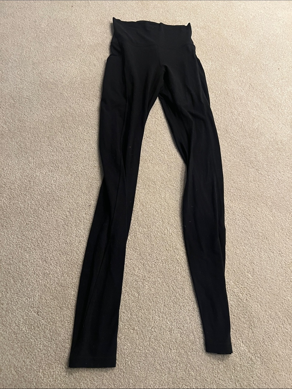 Lululemon yoga pants with pockets 4 tall / long